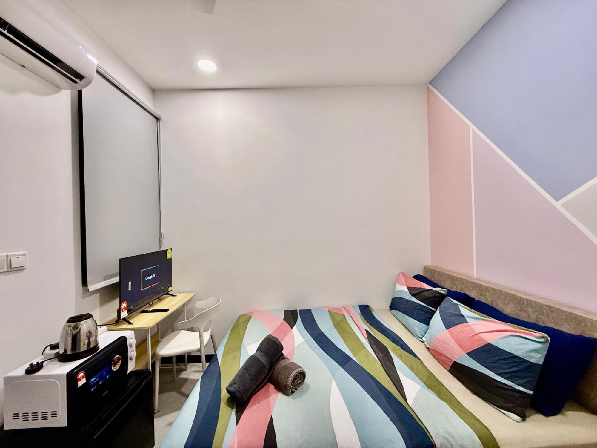Couple Suite At Neu Suites Near Gleneagles, Kuala Lumpur